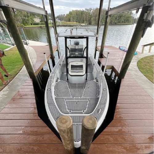 Boat lift installation in Central Florida